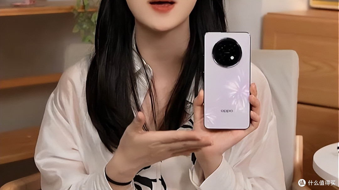 OPPO太猛了：A6 GT把IP69防水和7000mAh电池，打成千元机标配