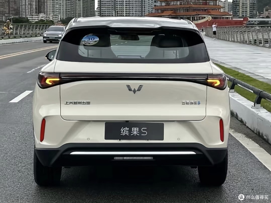 五菱缤果S购车指南:6万级纯电小车怎么选更划算?