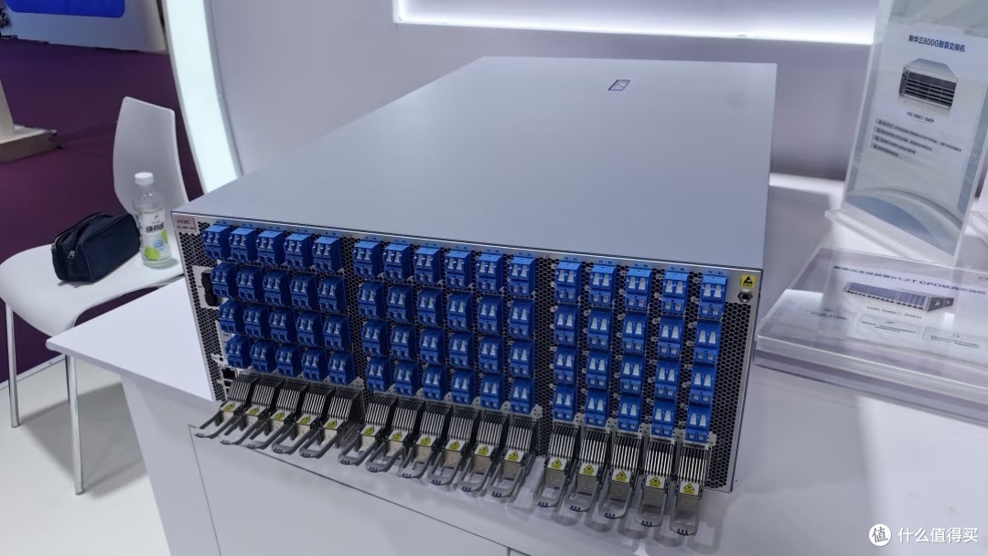  思科 51.2Tbps 芯片炸裂发布！AI 网络迎来新王者