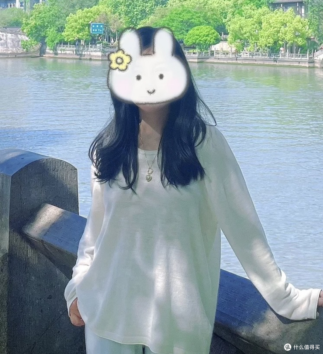亚麻混纺T恤测评:穿在身上的「呼吸感」