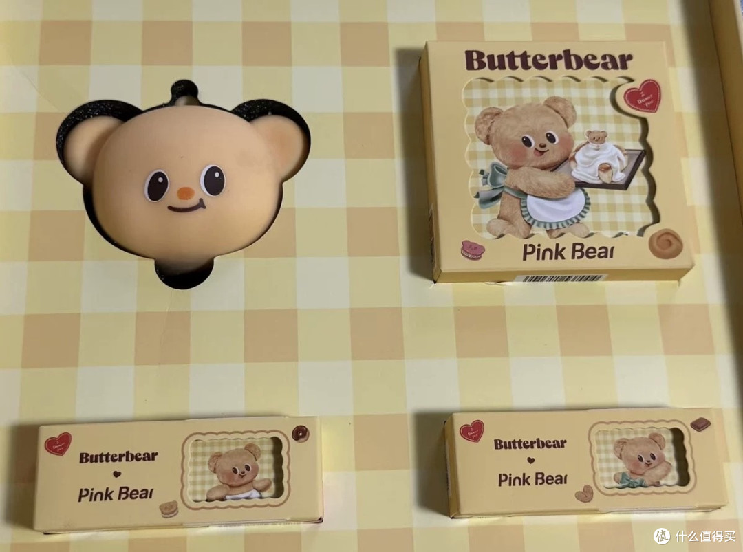 PinkBear黄油小熊口红礼盒测评:把童话揣进口袋的甜蜜惊喜