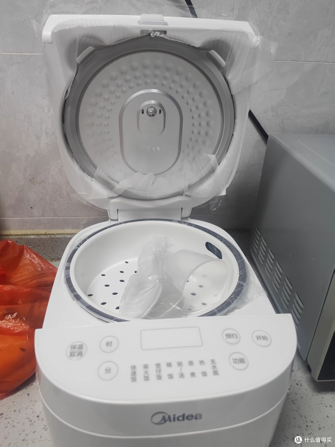 全家都爱用!美的抗菌电饭煲测评,老人孩子吃得都安心