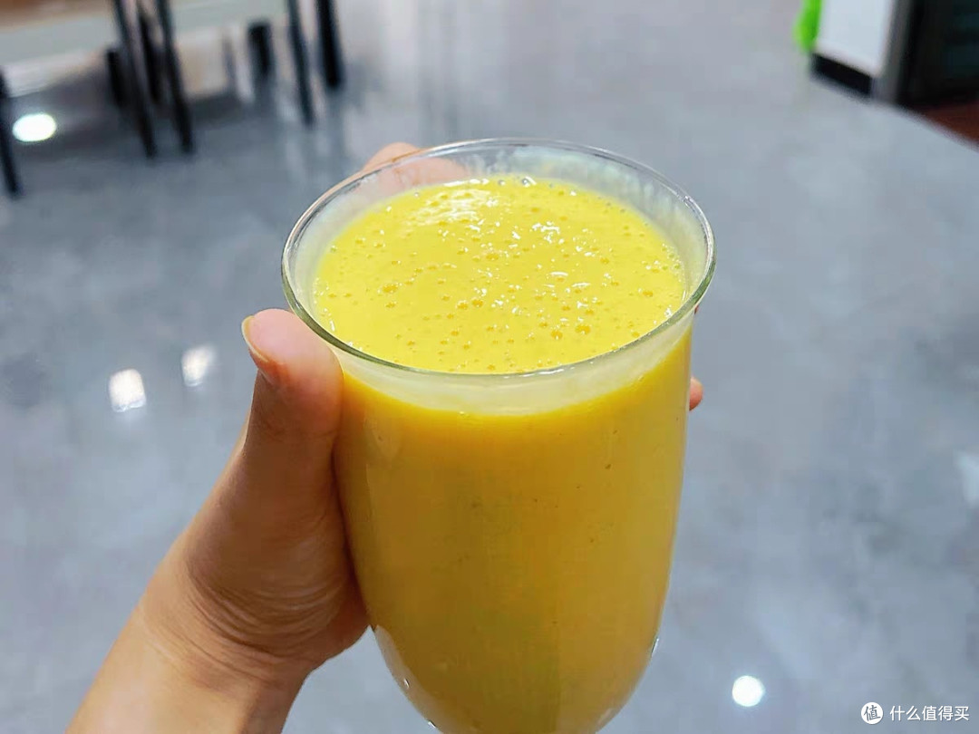 百元料理机美的WBL2507C测评:一台机器搞定果汁、米糊、婴儿辅食