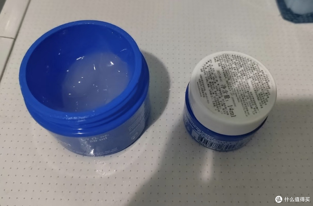 精简护肤,一瓶多效,皮肤更稳定