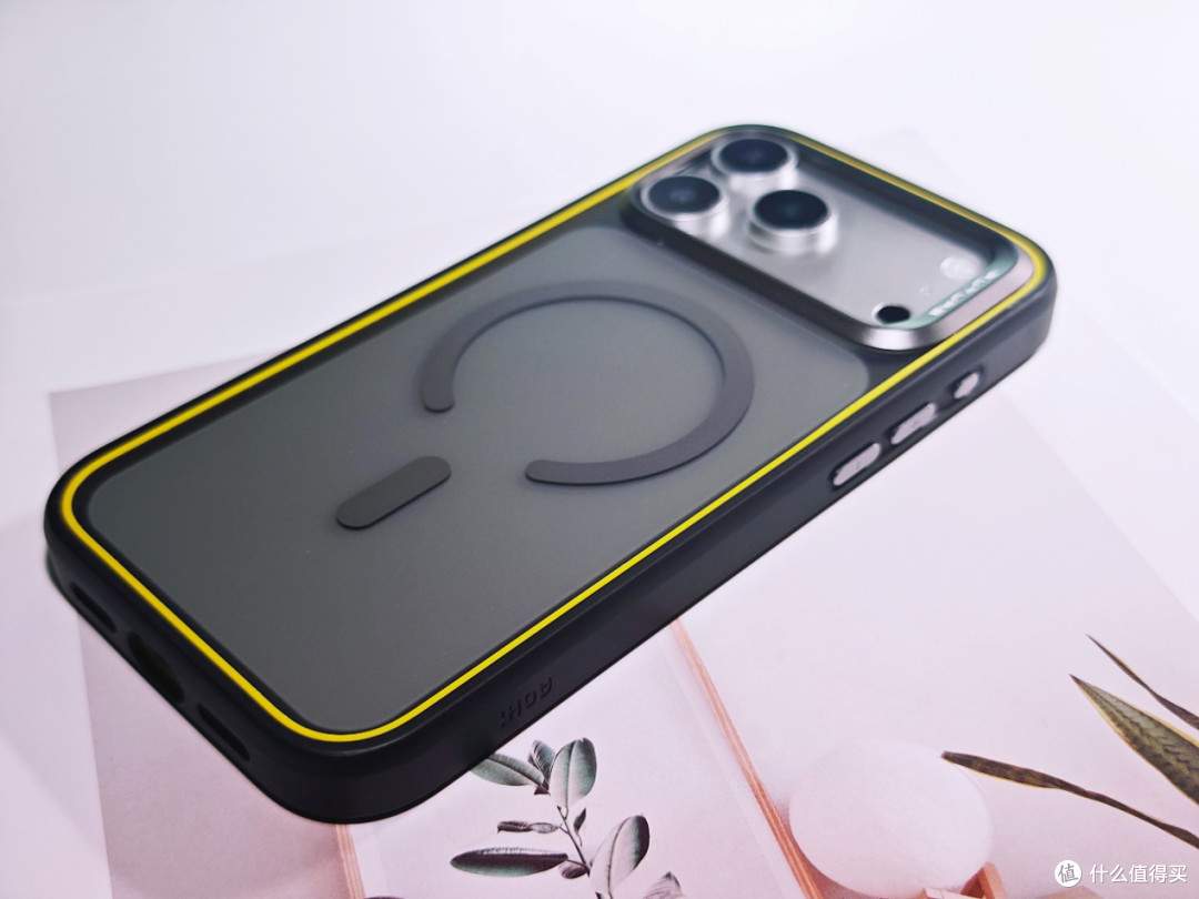 国庆喜提iPhone 17 Pro Max！小万元的手机摔了磕了怎么办?