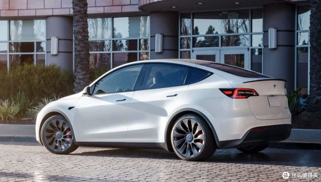 特斯拉推出“Standard”入门版:Model Y/Model 3 标准版正式发布