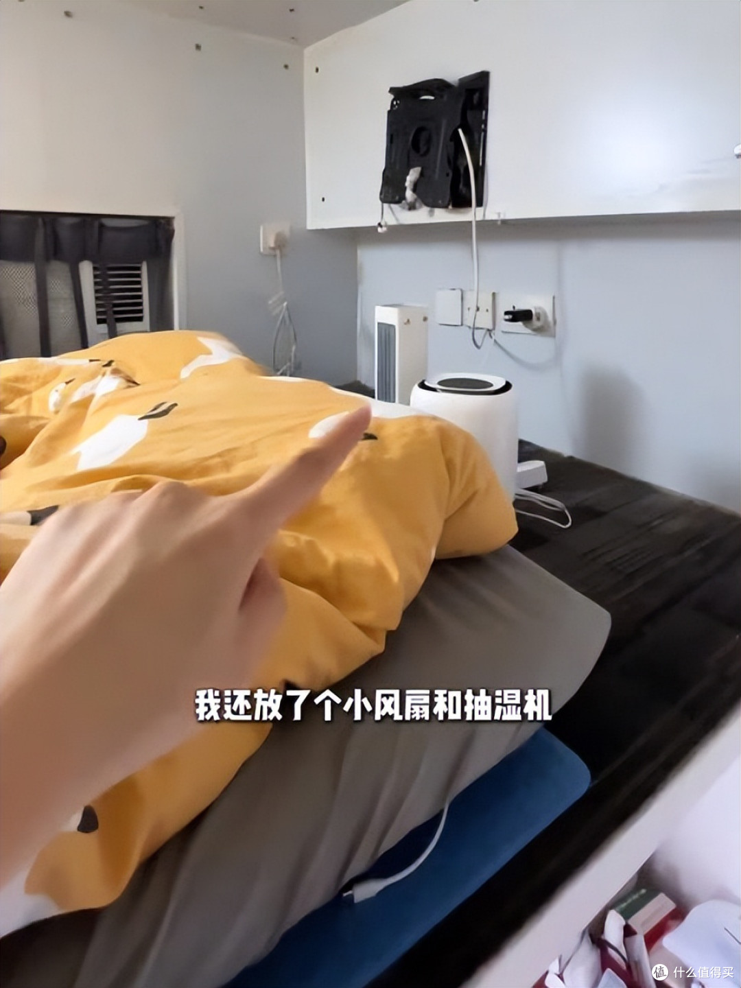 香港26岁女孩晒生活照：蜗居4㎡劏房，功能齐全，网友：太窒息了！