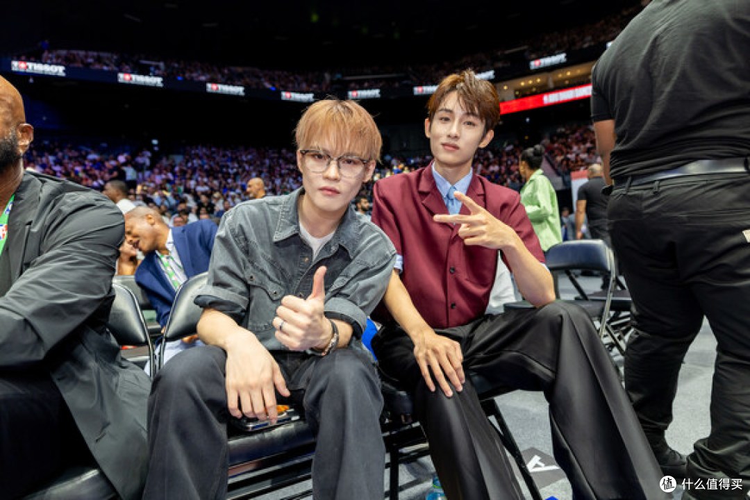 K-pop idols Chenle and WINWIN at NBA Abu Dhabi games