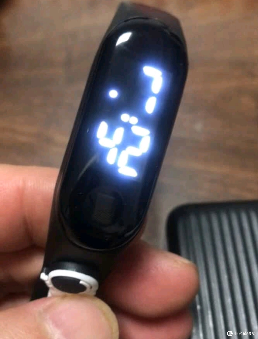 双11神价好物!1元拿下的太空人电子表太香了