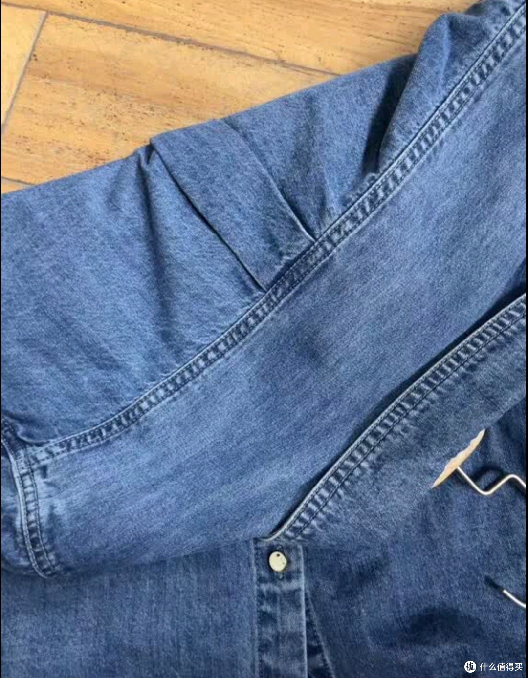 一件牛仔衬衫的冬日文艺序言