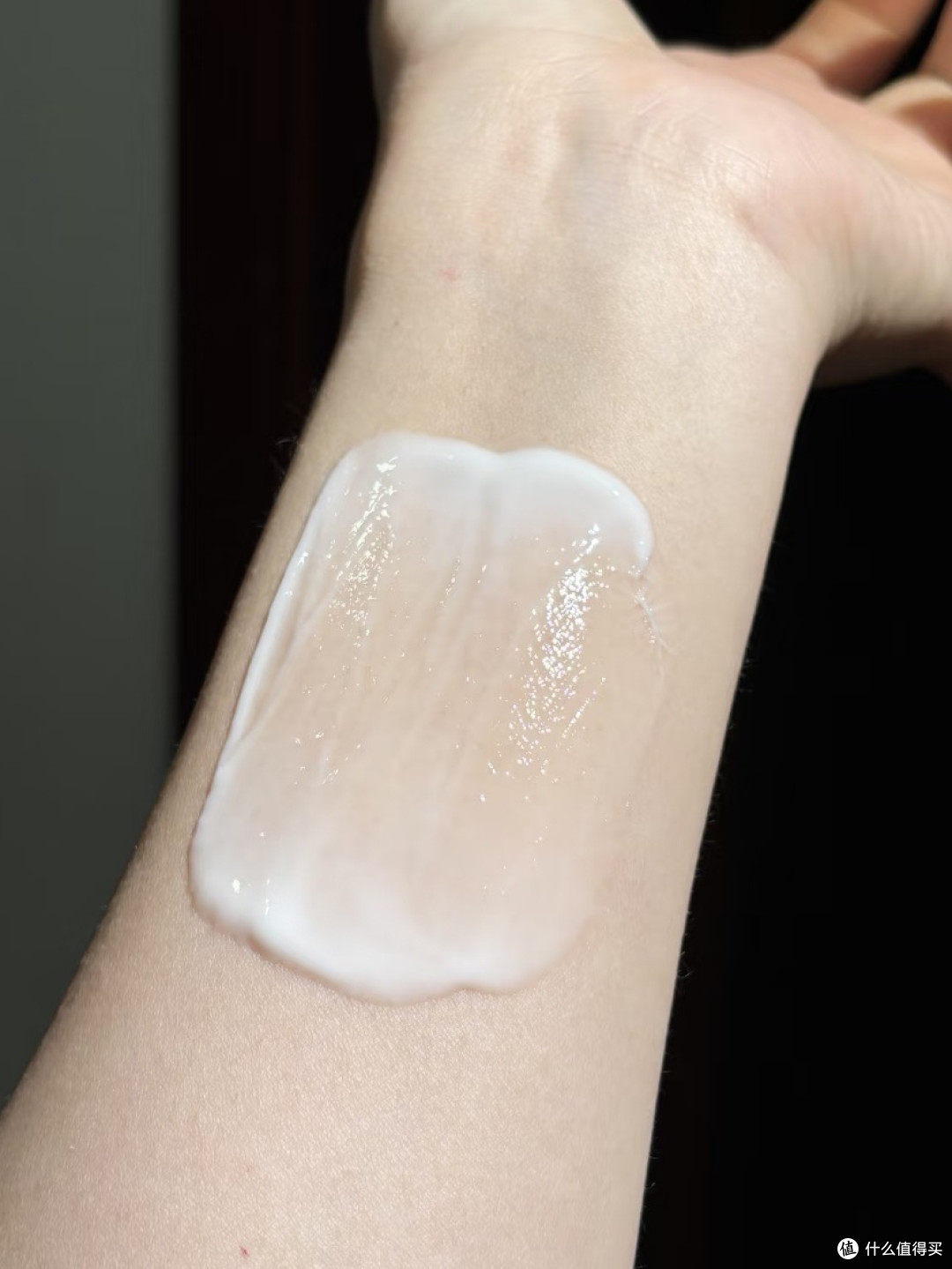 焕亮秘籍:谷雨美白奶罐pro,告别暗沉的高效指南