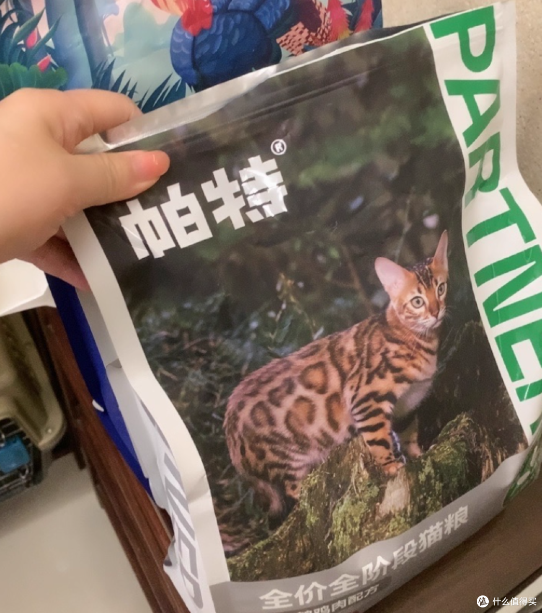 怎么挑选什么猫粮好猫粮排行榜前十名？国产猫粮排名前十品牌推荐