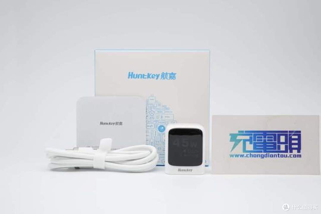 完美平替iPhone 17原装充电器,航嘉灵动 F45 Neo 安全快充评测