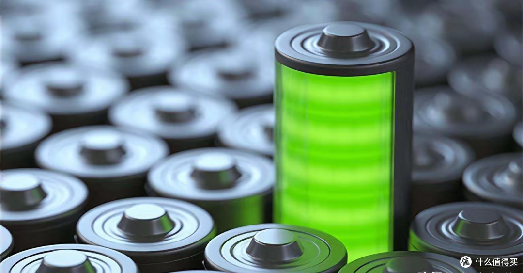 中國(guó)突破固態(tài)電池“卡脖子”技術(shù)！彎折兩萬(wàn)次，能量密度躍升86%