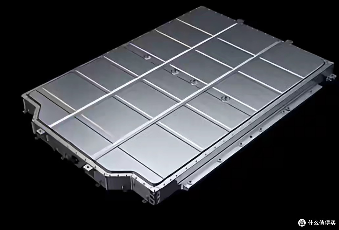 中國(guó)突破固態(tài)電池“卡脖子”技術(shù)！彎折兩萬(wàn)次，能量密度躍升86%