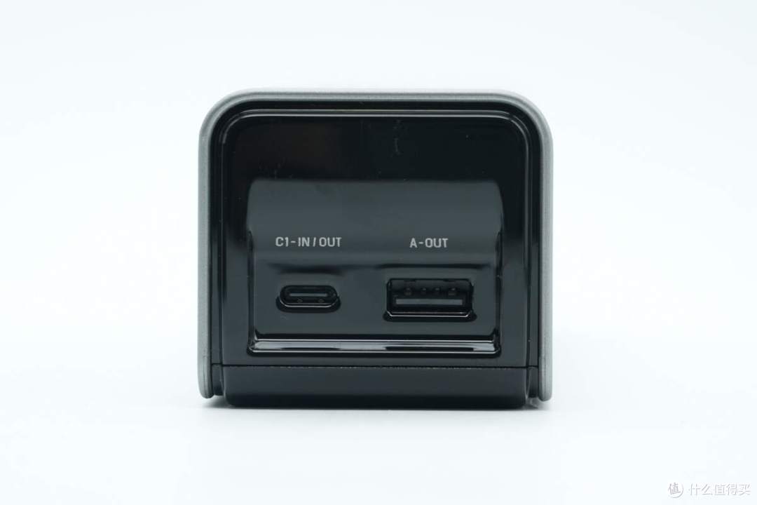支持140W PD3.1快充，正浩170W 25000mAh快充移动电源拆解