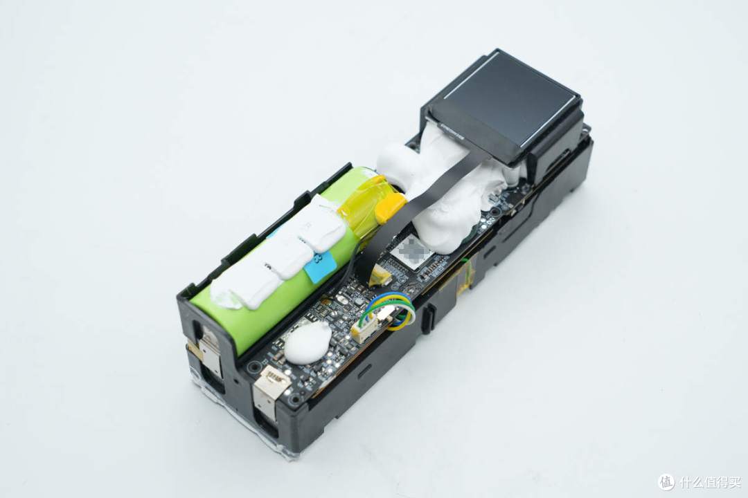 支持140W PD3.1快充，正浩170W 25000mAh快充移动电源拆解