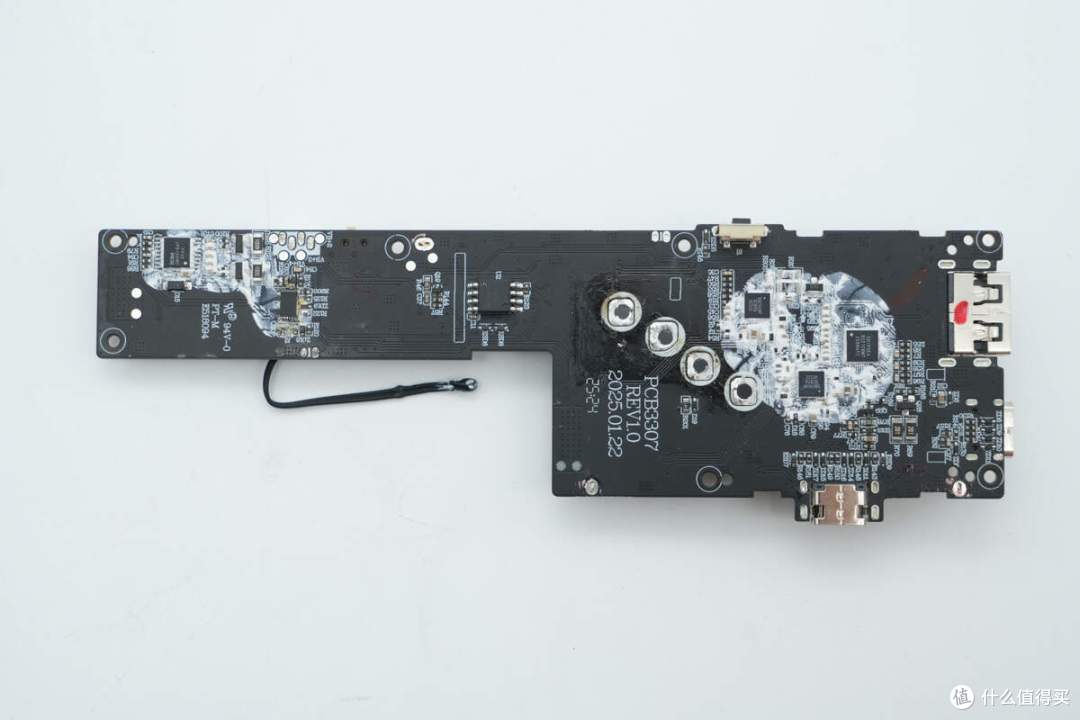 支持140W PD3.1快充，正浩170W 25000mAh快充移动电源拆解