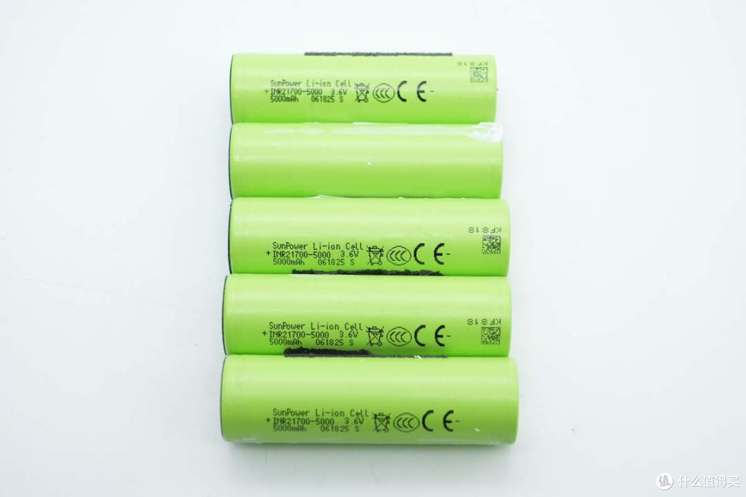 支持140W PD3.1快充，正浩170W 25000mAh快充移动电源拆解