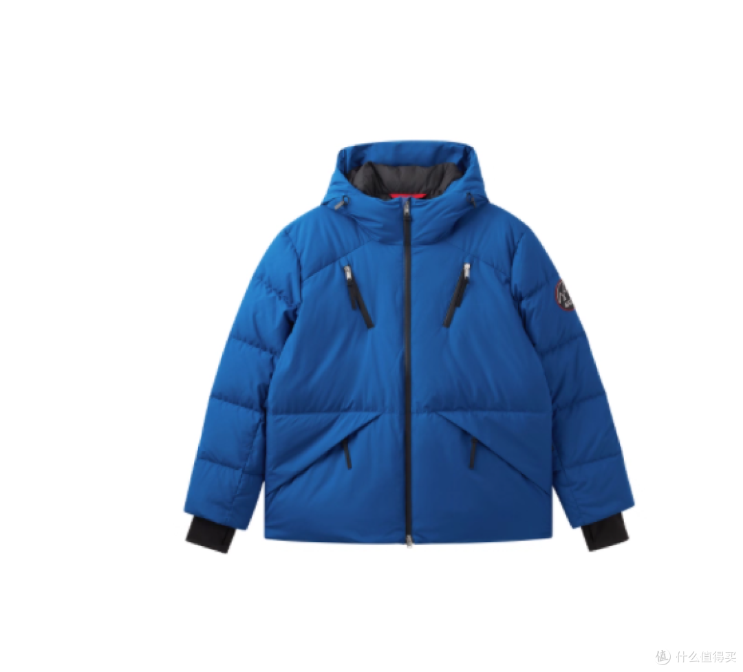 AIGLE 黑蓝羽绒服｜从城市到雪场的冬日全能型选手