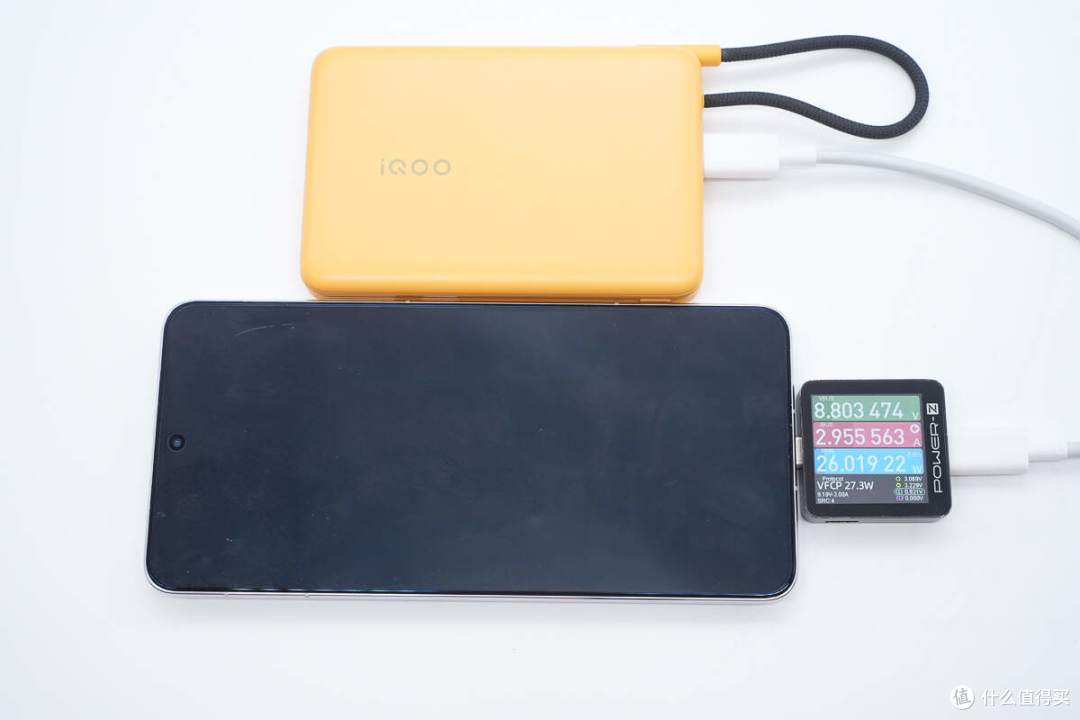 纤薄小巧机身,iQOO 33W 10000mAh自带线充电宝拆解