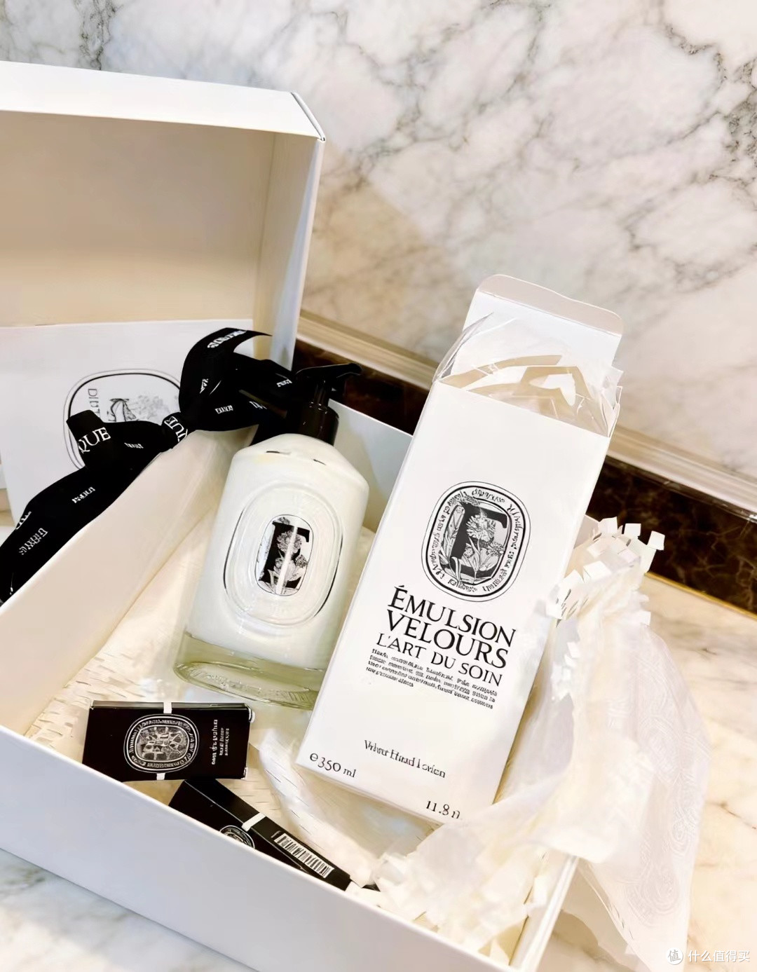 350ml大瓶像奶盖,Diptyque这罐“丝绒手套”到底值不值?