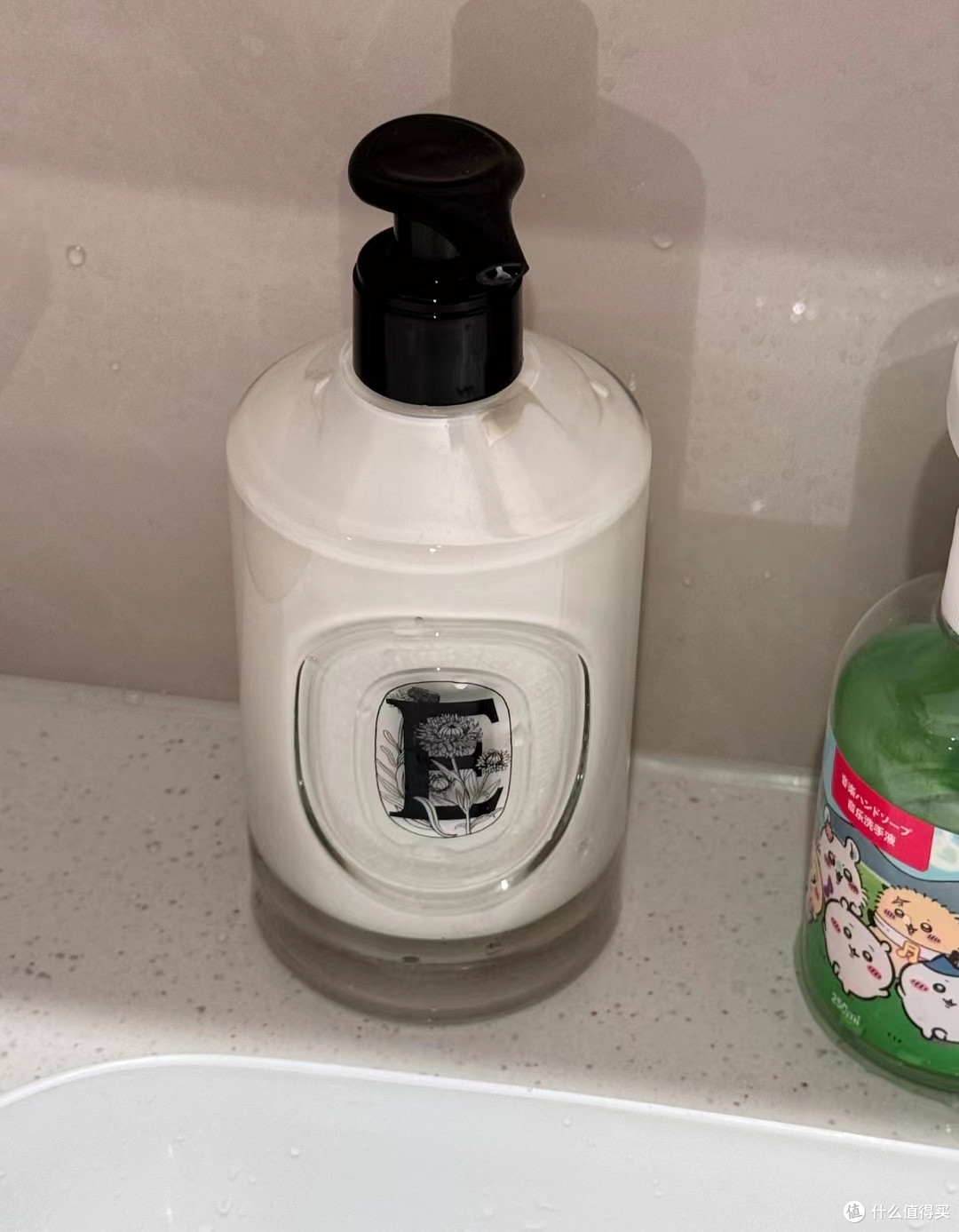 350ml大瓶像奶盖,Diptyque这罐“丝绒手套”到底值不值?