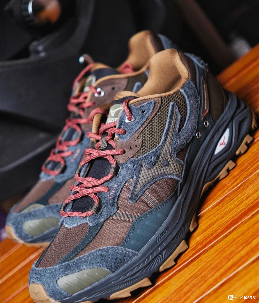 “山系通勤党”的秋冬鞋选?Mizuno Racer ADV