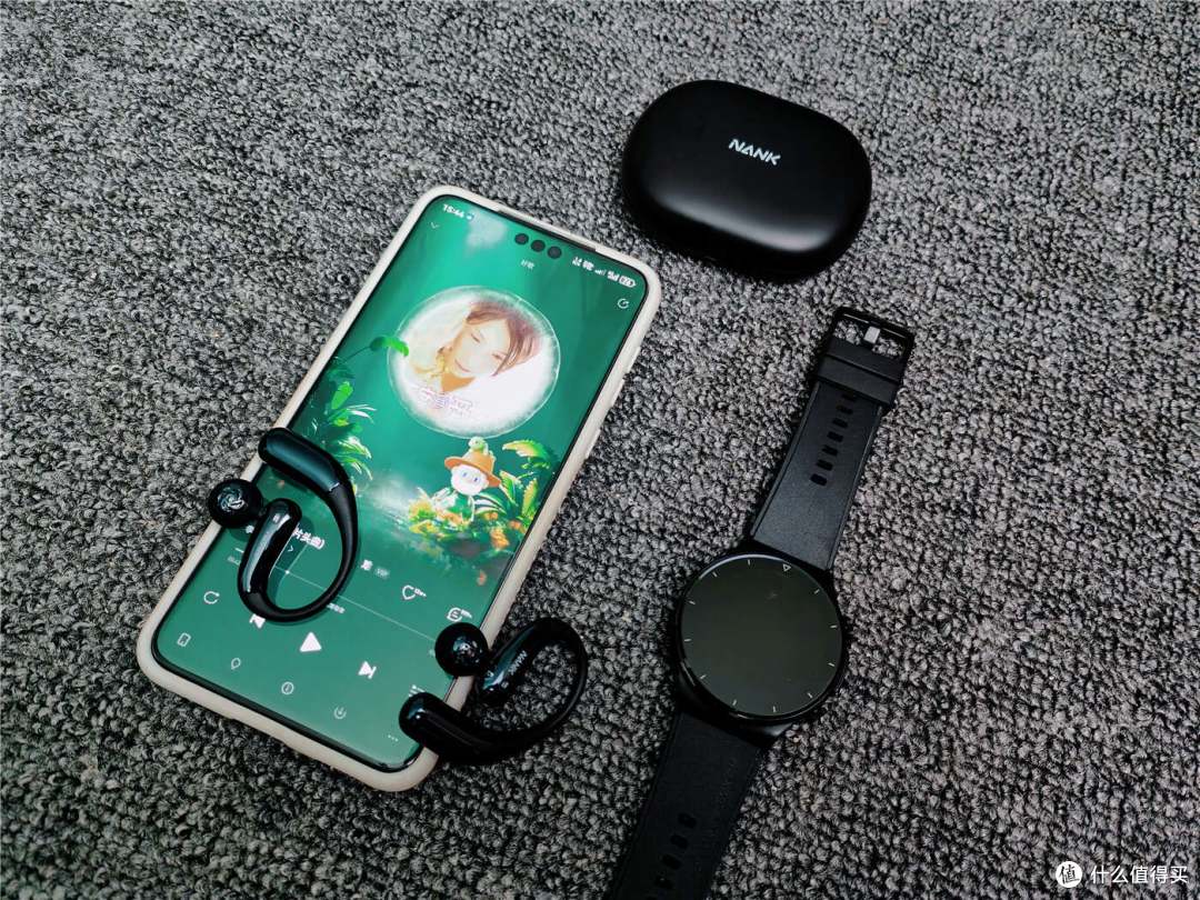 南卡OE Nova挂耳式耳机评测:主打舒适佩戴,感受超轻态音籁之声