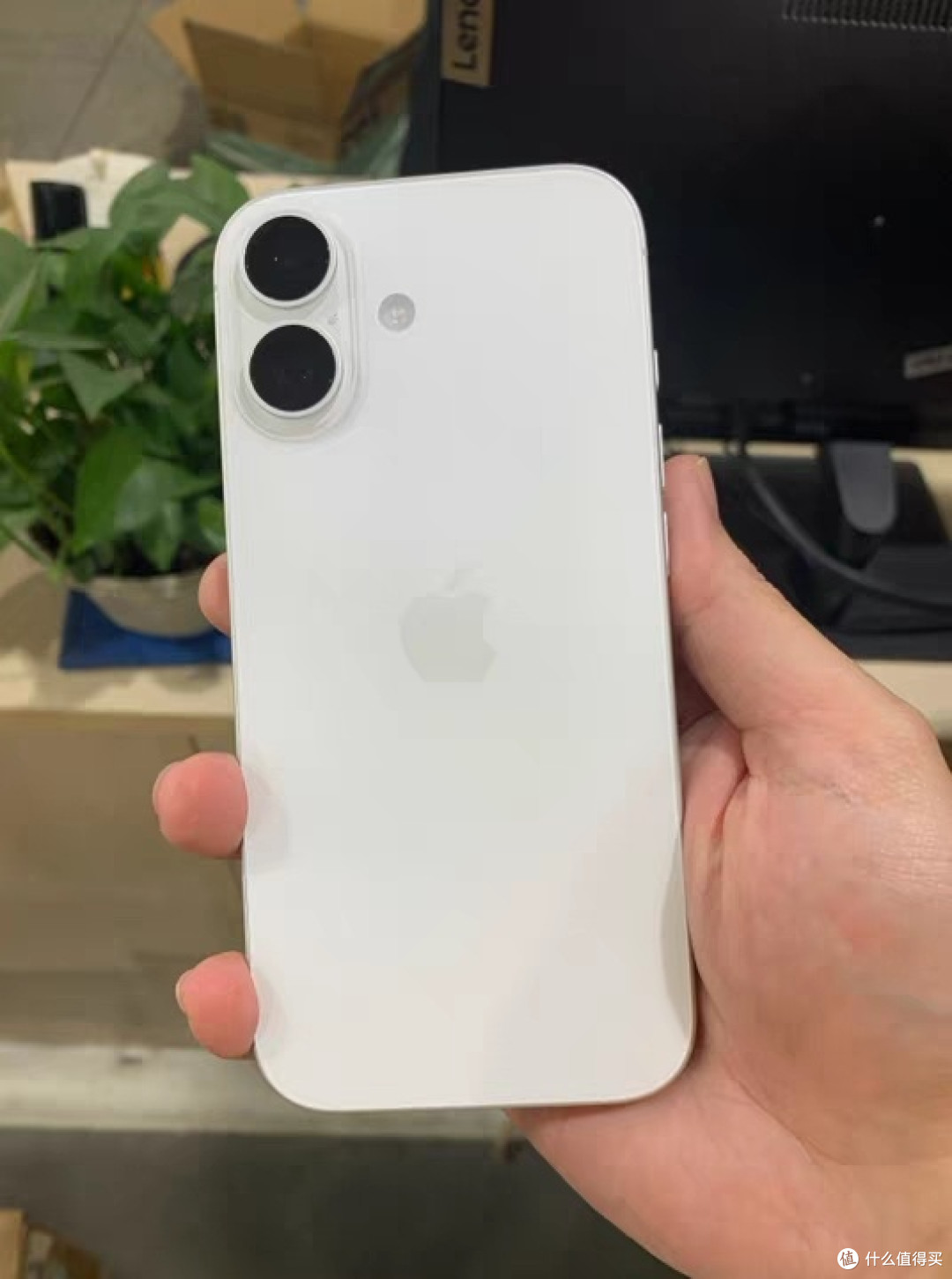 iPhone 17:更强芯片与屏幕体验