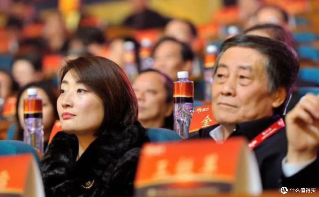 宗馥莉已辞职!娃哈哈天塌了! 900亿品牌说丢就丢
