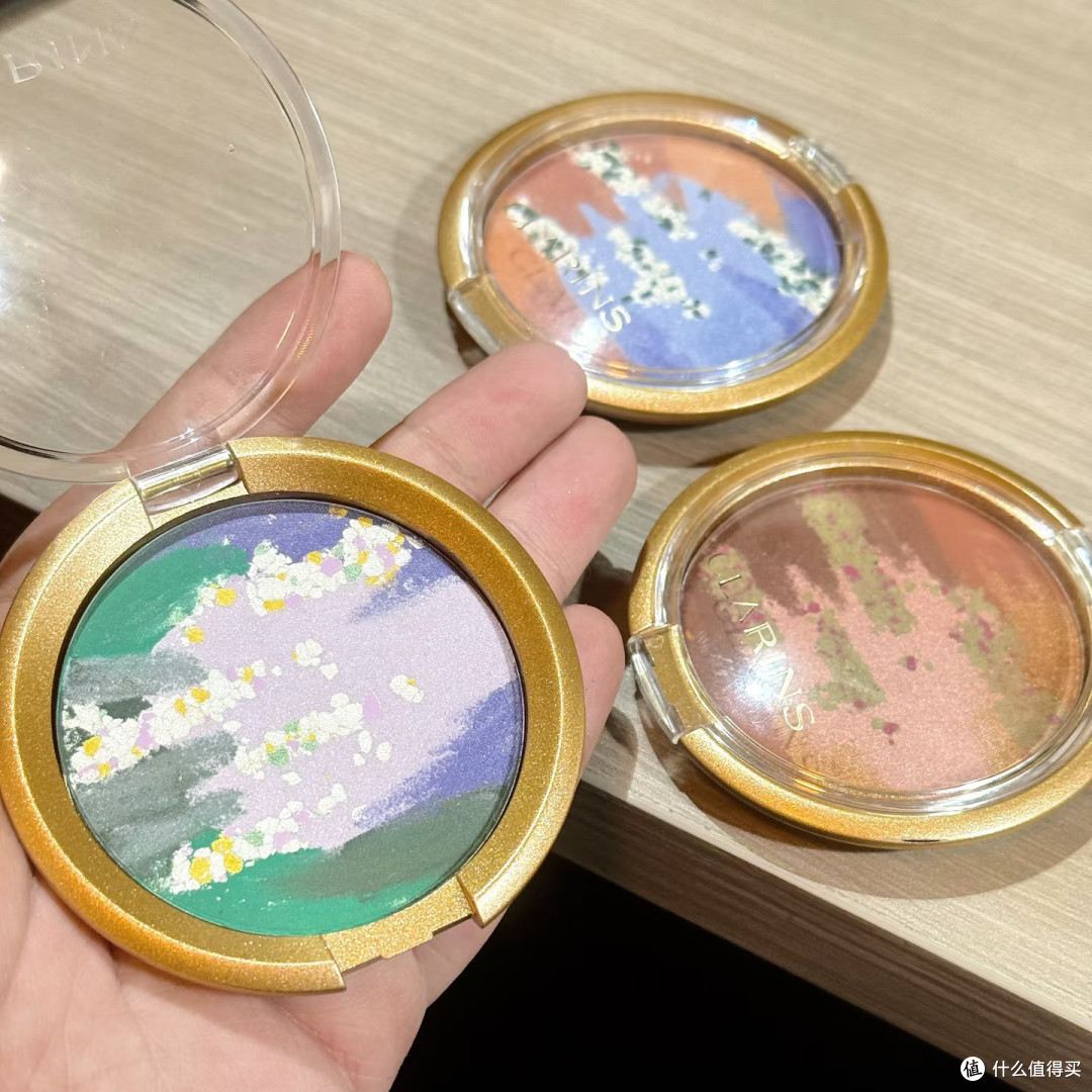娇韵诗印象派眼影：艺术与彩妆的交融