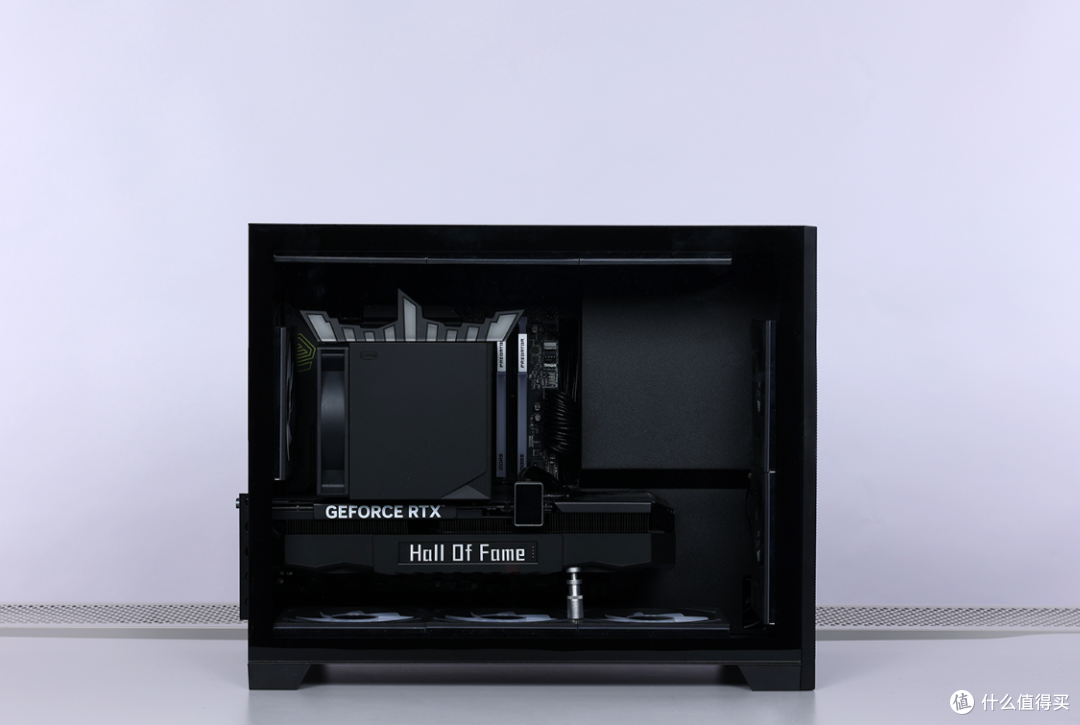 黑色紧凑型风冷装机方案:9700X+ 5070Ti 名人堂显卡装机分享