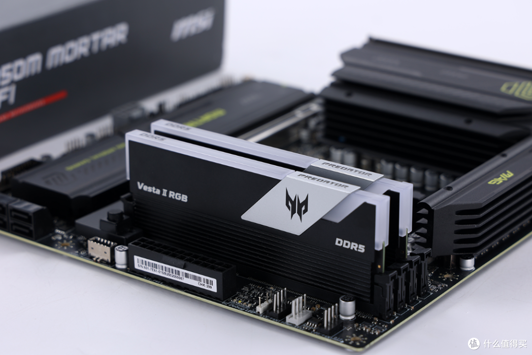 黑色紧凑型风冷装机方案:9700X+ 5070Ti 名人堂显卡装机分享