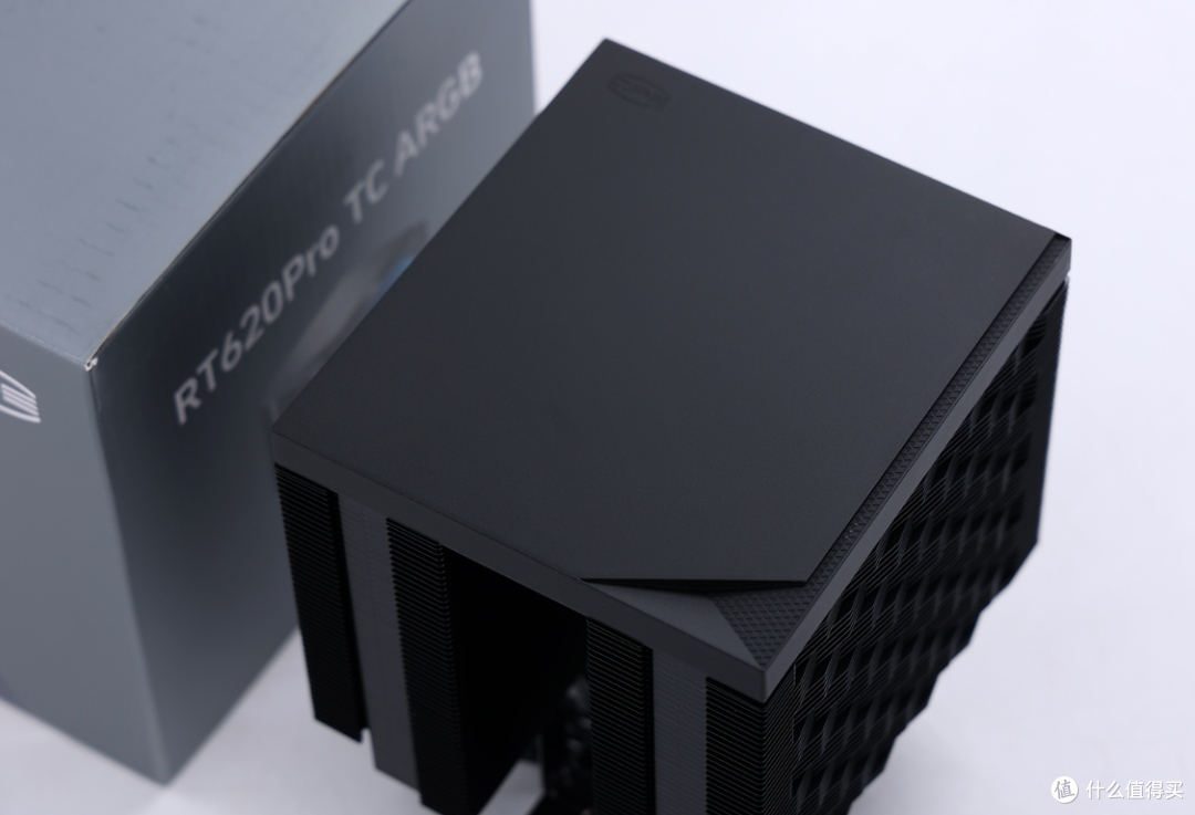 黑色紧凑型风冷装机方案:9700X+ 5070Ti 名人堂显卡装机分享
