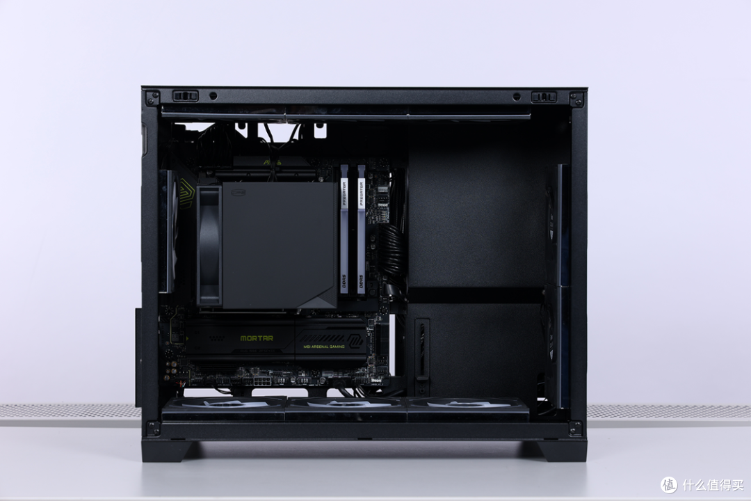 黑色紧凑型风冷装机方案:9700X+ 5070Ti 名人堂显卡装机分享