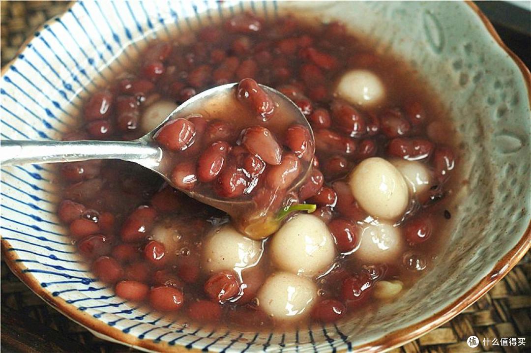 早餐店的红豆小丸子,汤汁浓稠香气足,原来功劳是它!一拌即成!