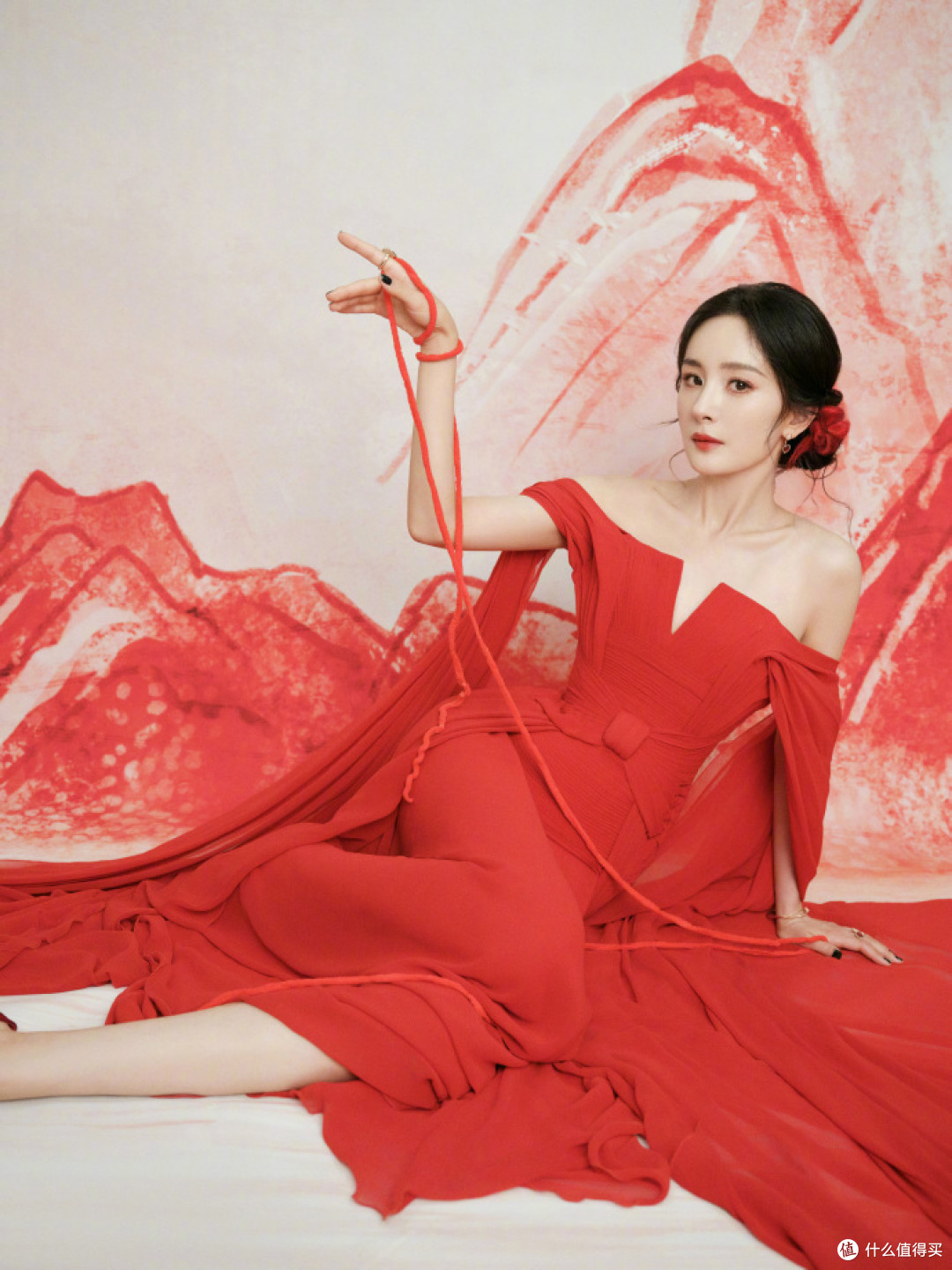 杨幂的“涂山红红”美学：从内而外的时尚大女主，真是太美了