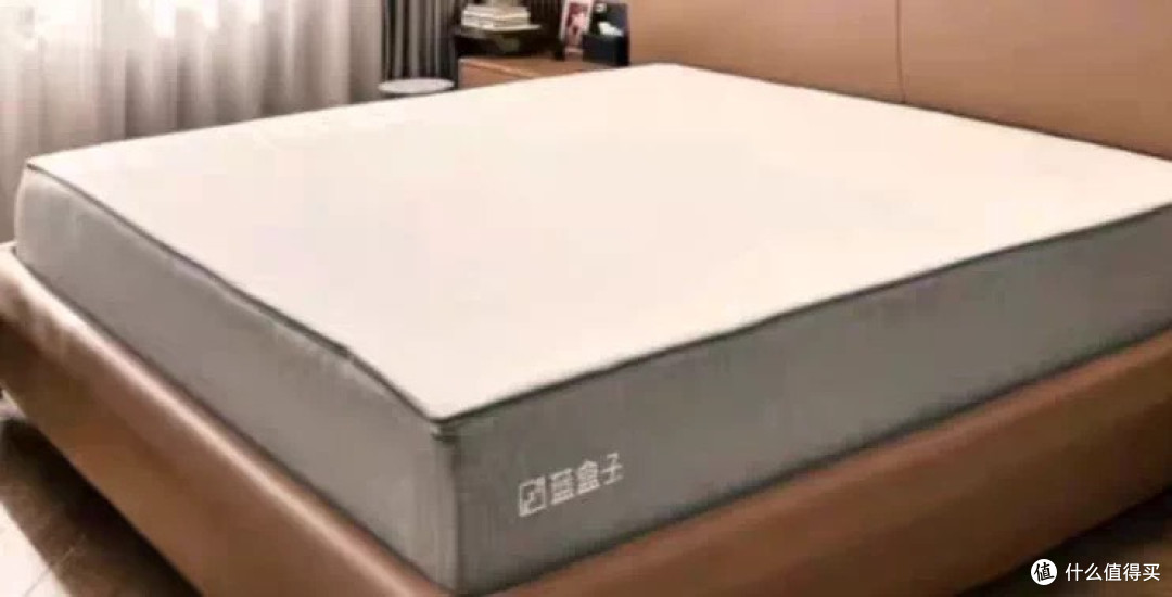 蓝盒子Z1:一场被温柔托住的睡眠革命