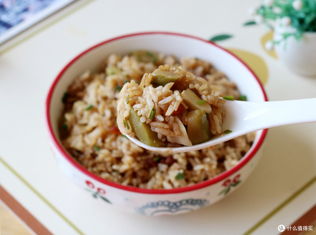 一个人也要好好吃饭,4道简单好做的“一人食”,营养均衡味道好