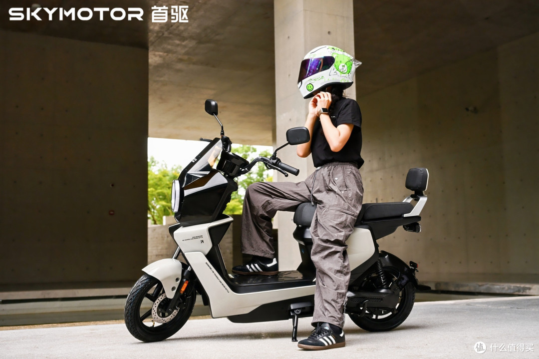首驱发布中央智慧大脑架构,实现两轮车“软件定义硬件”突破