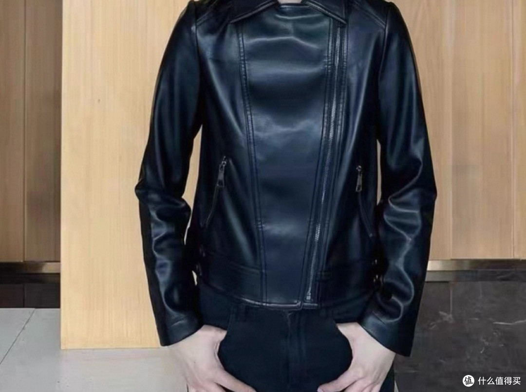 双十一皮衣推荐:男士经典与女士时尚