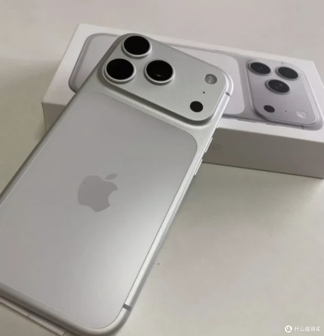 iPhone 17 Pro：2025年我最喜欢的智能手机。