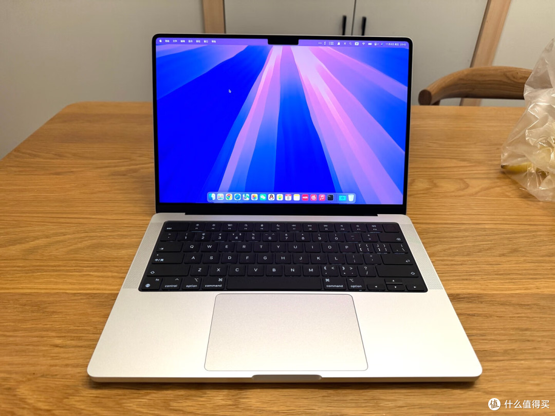 M4版MacBook Pro 14出来了，最高可选M4Max，依然标配16GB内存