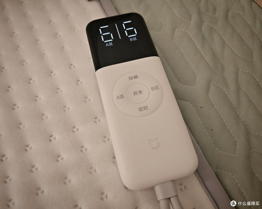 一键温暖,安心入眠,米家智能电热毯将是你冬夜里的温柔相伴