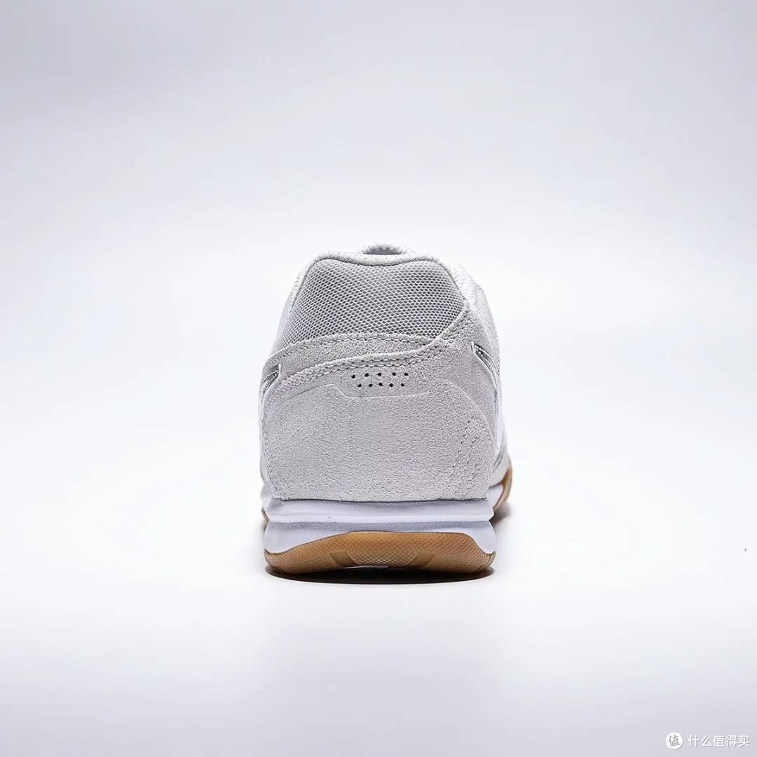 Nike GATO复古鞋：多功能与时尚兼备