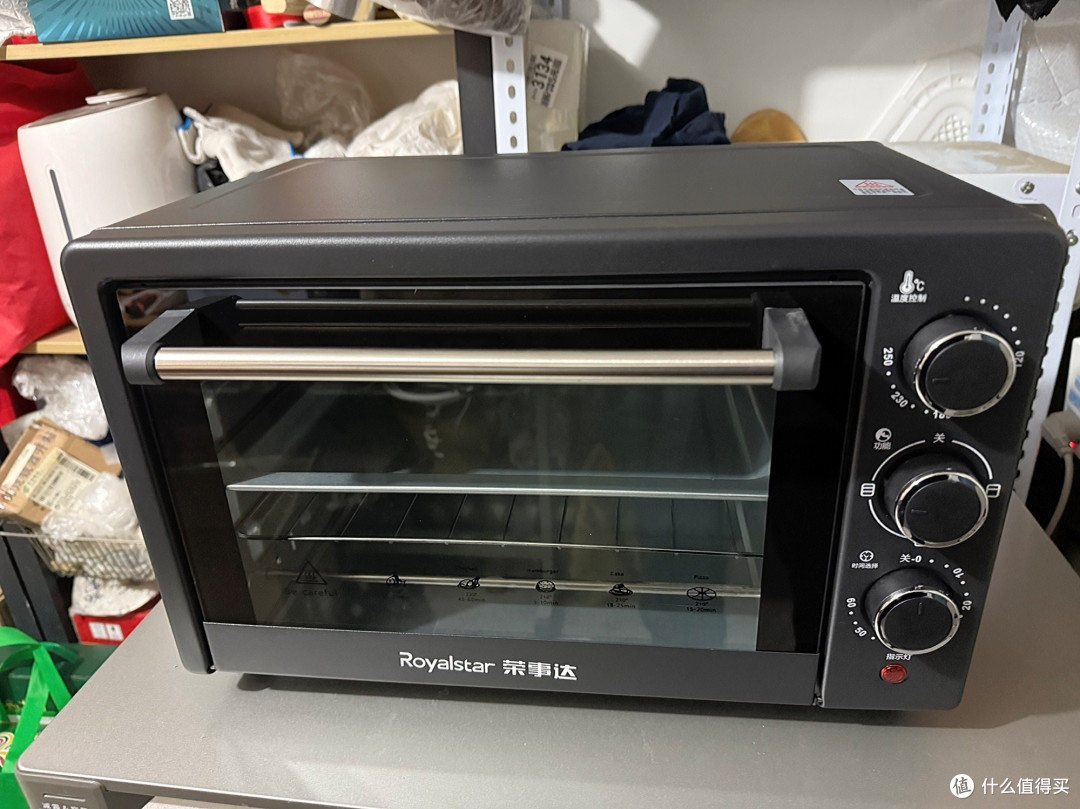 荣事达RSD-48B电烤箱:家用商用都合适的烘焙好帮手