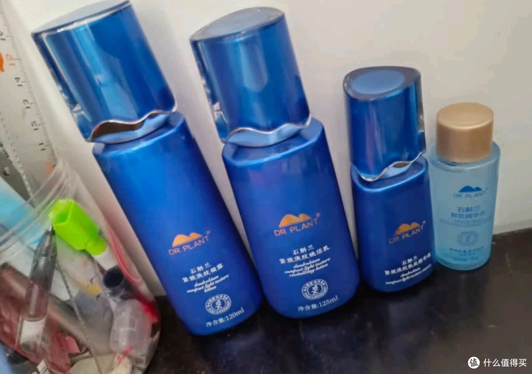 植物医生石斛兰水乳礼盒:我的常年水润秘诀,紧致抗皱全靠它