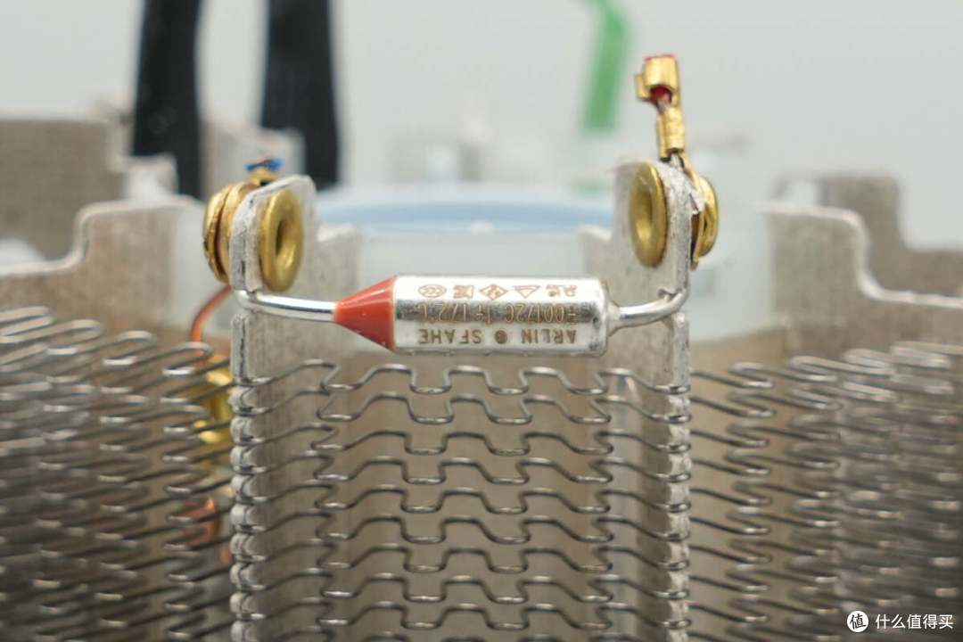 相比H501款便宜40区别在哪?米家1600W高速吹风机拆解