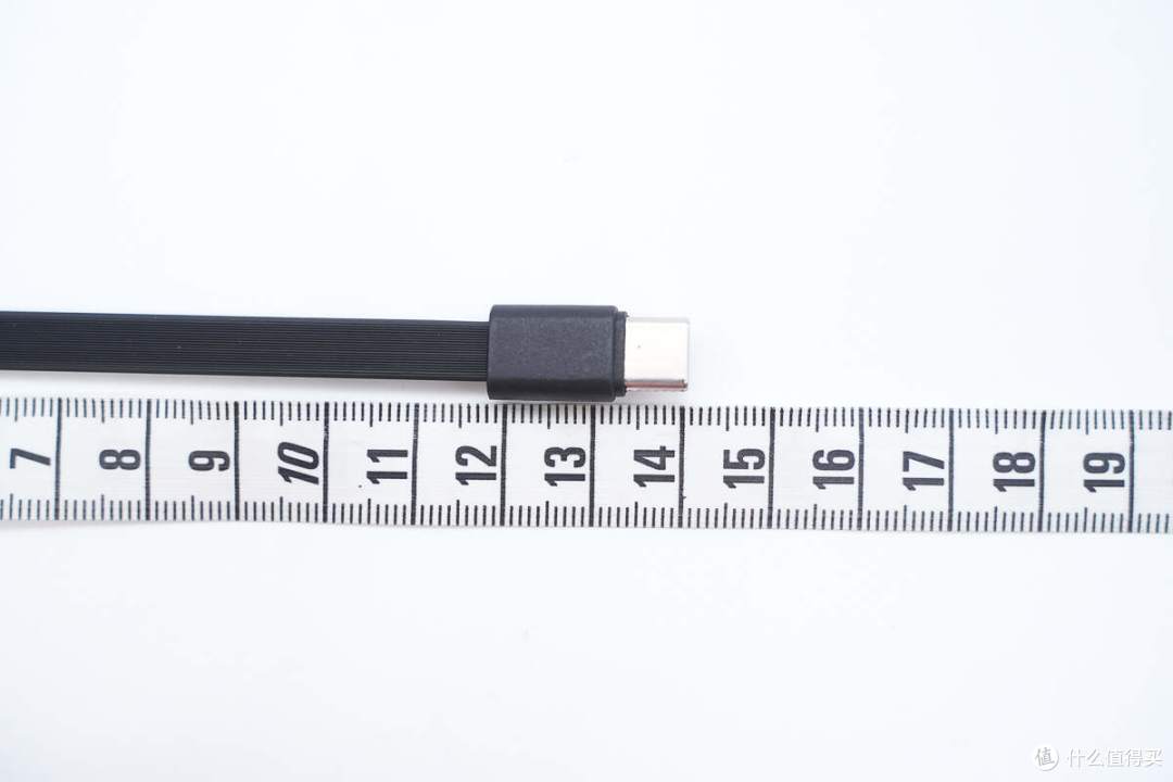USB-C自带线可当提绳便携，京东京造165W大功率移动电源拆解